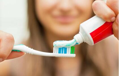 Kaip netikėtai panaudoti dantų pastą