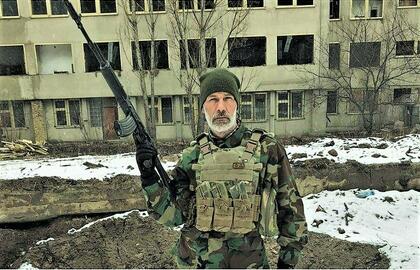 Britų paramedikas pasakojo apie nelaisvės baisumus