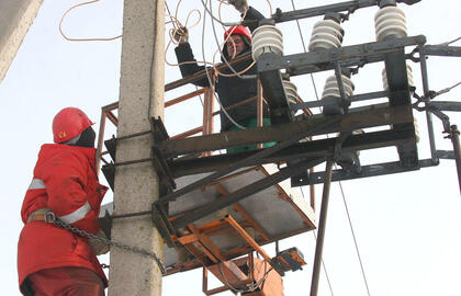 NUOMONĖ. „ESO valdininkai pasidarbavo iš peties, - susikūrė krūvą landų reglamentavime, kurios leidžia jiems sukti savo klientus aplink pirštą“, - mano Seimo narė Rasa Budbergytė, parašiusi pranešimą žiniasklaidai. Asociatyvi redakcijos archyvo nuotr.
