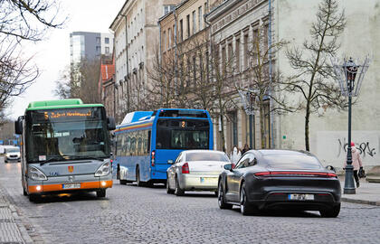 LENGVATA. Viešojo transporto lengvata pratybų metu kariškiams Klaipėdos biudžetui papildomai kainuos apie 50 tūkst. eurų. Vitos JUREVIČIENĖS nuotr.