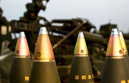 155 milimetrų artilerijos sviediniai