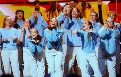 Liepa Mondeikaitė - Norkevičienė ir Klaipėdos Mėlynasis choras