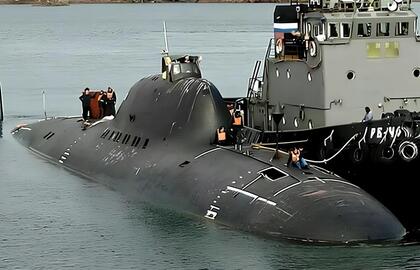 Rusijos povandeniniai lavai