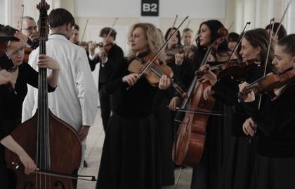 Scena iš filmo KLAIPĖDOS KONCERTŲ SALĖ