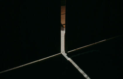 Mirtis, Birutės gatvė