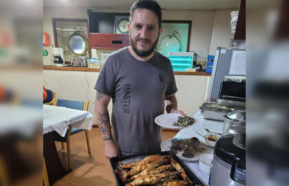 Denisas Legenzovas Afrikoje dirba 13 metų