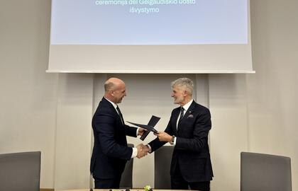 Raimondas Januševičius, Algis Latakas