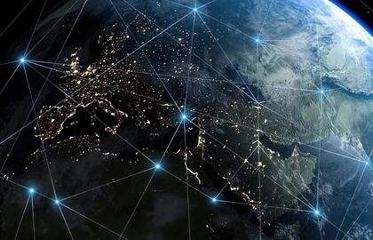 Modernus oro gynybos radaras ir raketų paleidimo įrenginys