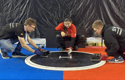 Robotai, robotų varžybos