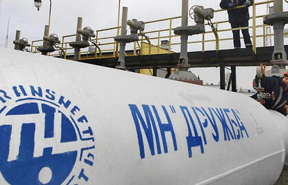 Ukraina trečiadienį atnaujins naftos tiekimą naftotiekiu „Družba“