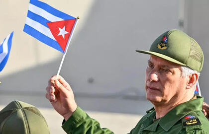JAV įvedė sankcijas Kubos prezidentui, Castro šeimos nariams
