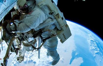 NASA ruošiasi evakuoti astronautus