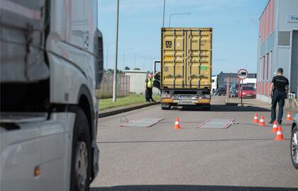 vilkikai, transporto kontrolė