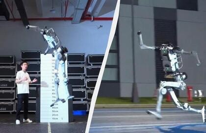 Kinijoje pristatytas į žmogų panašus robotas