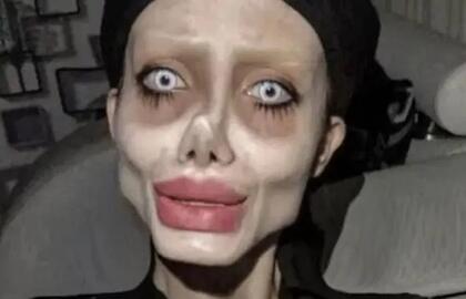 Zombė Angelina Jolie