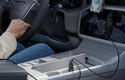 Dėl šios klaidos telefonas automobilyje kraunasi lėčiau, o ją ištaisyti – nepaprastai lengva