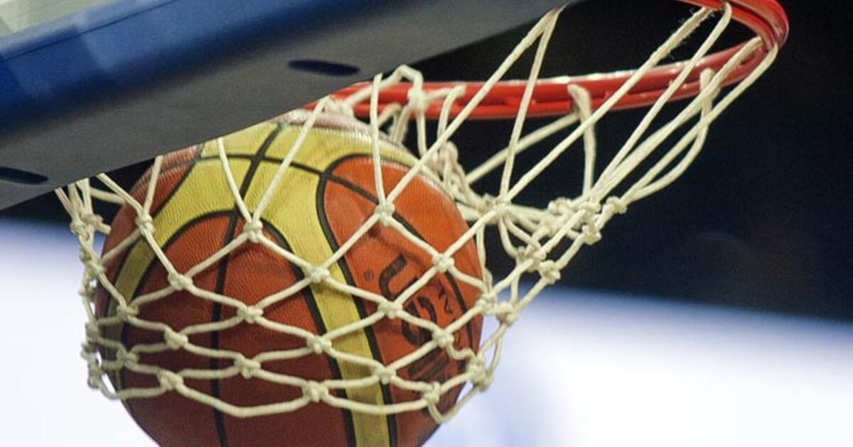 Po septynių „Bulls“ pralaimėjimų iš eilės Karnišovo karjera pakibo ant plauko