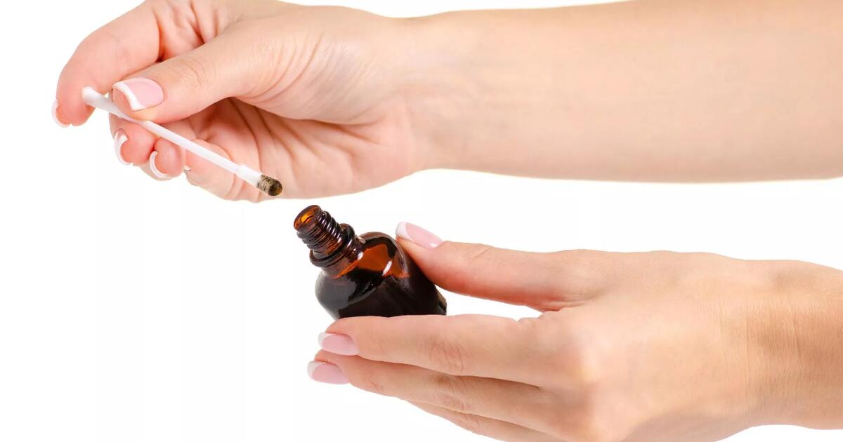 Lietuvos gyventojai vaistus naudoja ir ne pagal paskirtį: su jodu gydo ne tik žaizdas, bet ir pomidorus