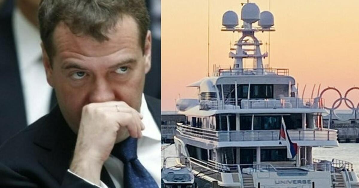Dmitry Medvedev è stato scoperto mentre nascondeva il suo yacht di lusso a Sochi