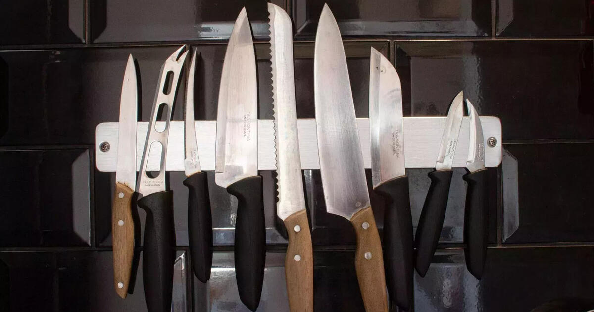 Kaip pagaląsti virtuvės peilį nenaudojant galąstuvo? Šefės patarimas užkariavo „Instagram“ (vaizdo įrašas)