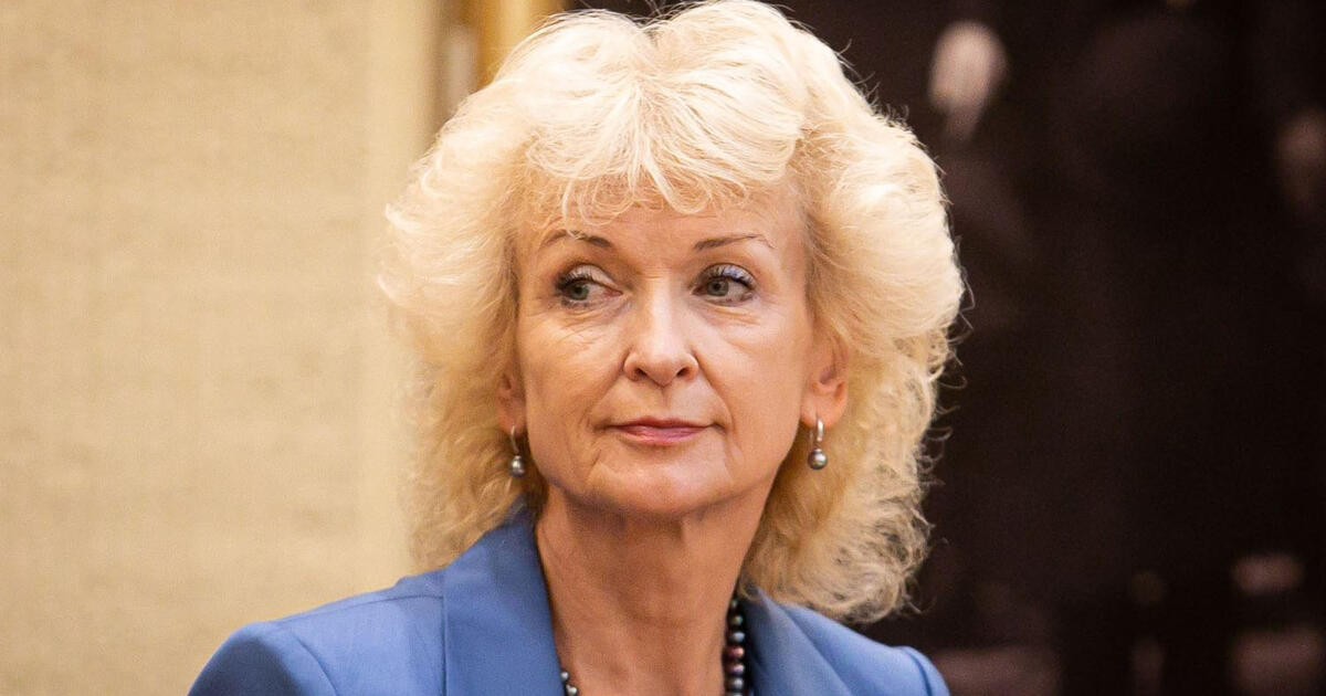 Nausėdos patarėja apie siūlymą mažinti egzaminų išlaikymo kartelę: apie tai turi būti konstruktyviai diskutuojama