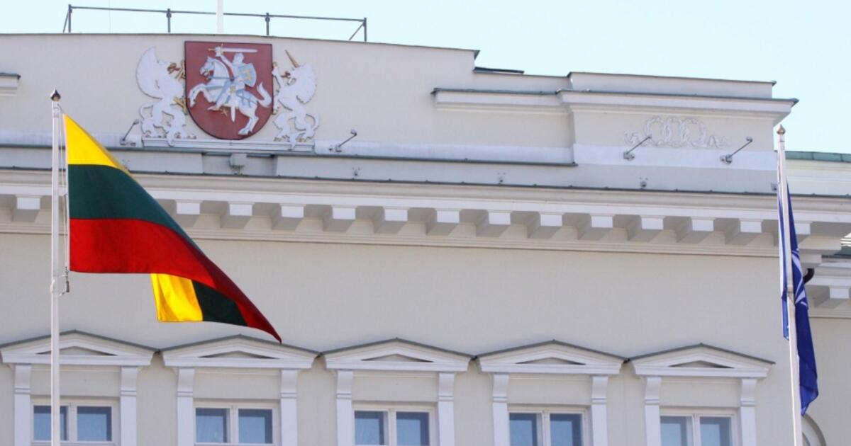 Prezidentūra nepalaiko siūlymo grąžinti žemesnius reikalavim