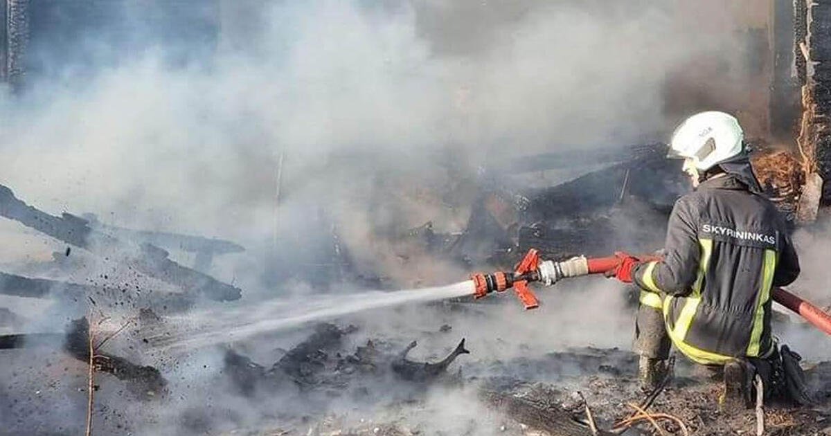 Per pūgą liko be namo: įgriuvo stogas ir perdengimas