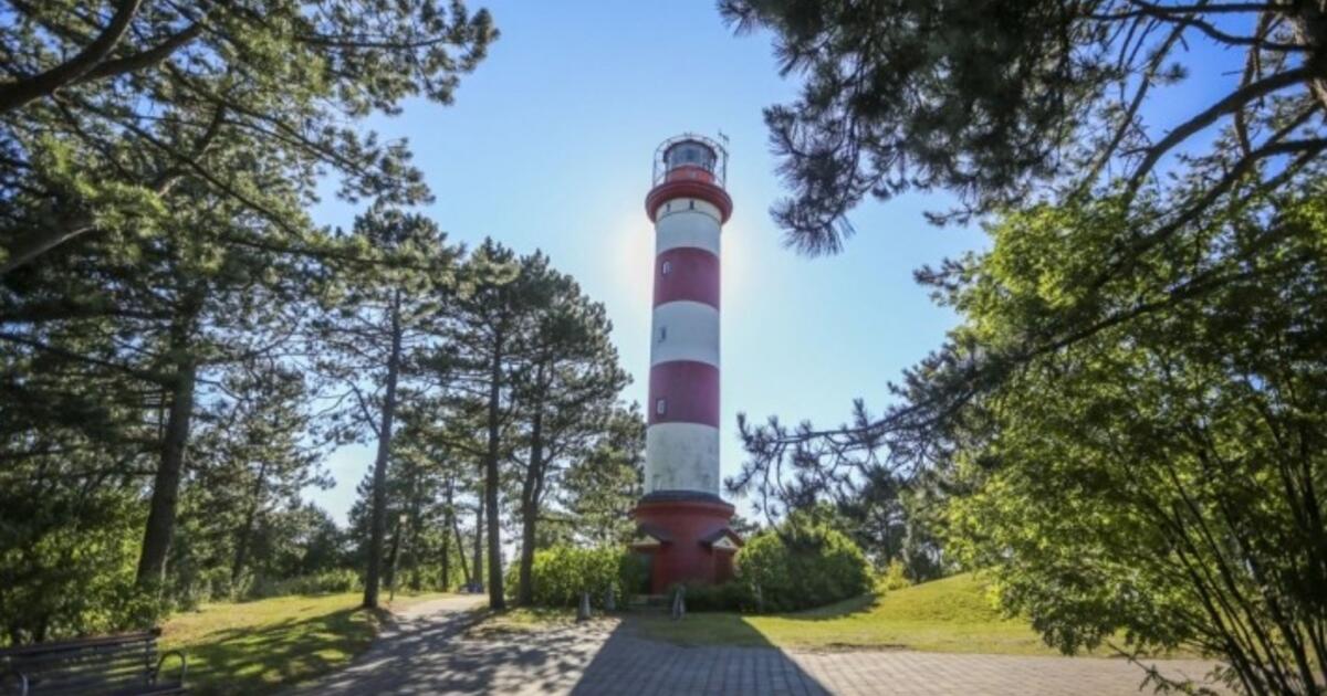 Nidos švyturio pastatų kompleksas perduotas Neringos savivaldybės nuosavybėn