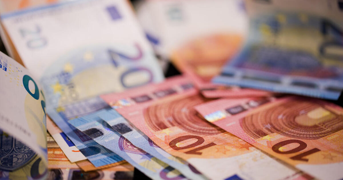 Senjorės prarado dešimtis tūkstančių eurų: įkliuvo į sukčių pinkles