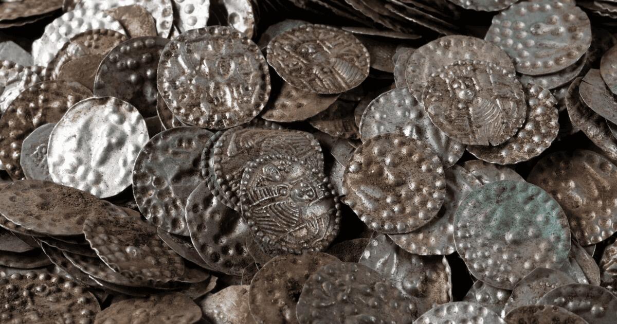 Vietoj sliekų – turtai: Švedijos žvejas aptiko didžiausią lobį per šimtmečius