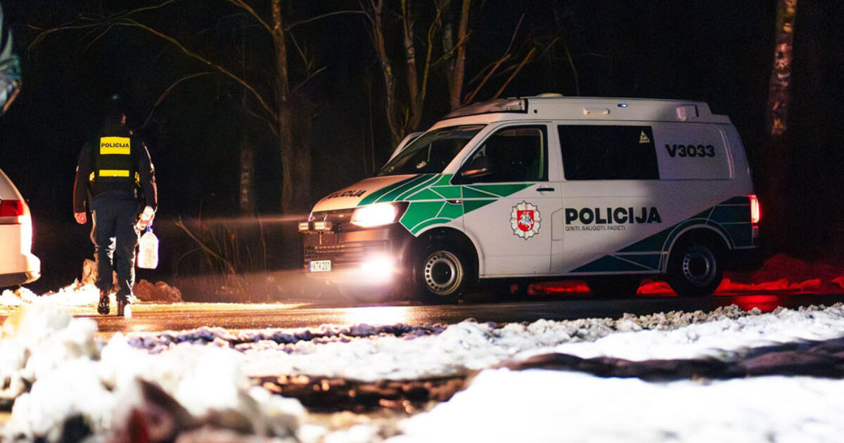 Kelyje Kaunas-Marijampolė-Suvalkai rastas galimai per avariją mirtinai sužalotas žmogus