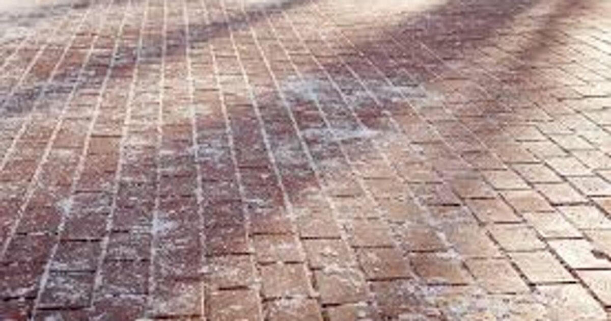 Kaip apsaugoti grindinio plyteles nuo šalčio pažeidimų