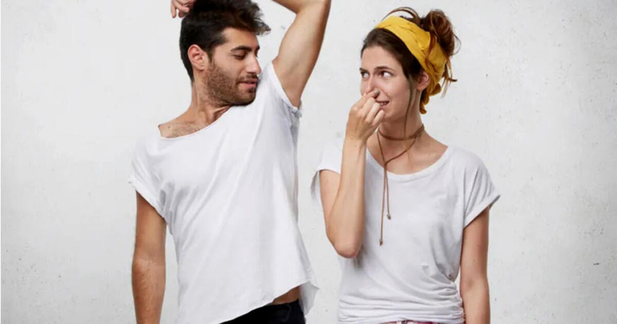 Kokie produktai sukelia nemalonų prakaito kvapą?