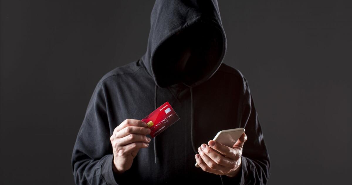 Policija įspėja: balandį laukiama didžiulės sukčių atakos prieš pensijų fondų dalyvius