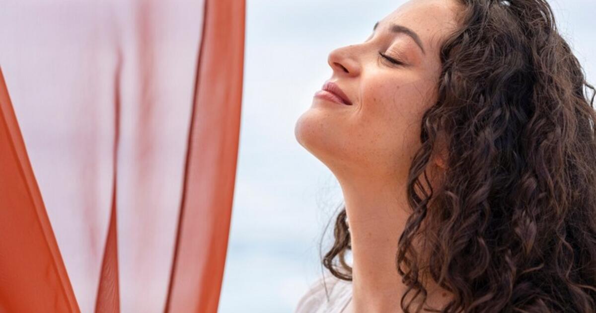 Astrologė įvardijo Zodiako ženklus, kurie nemėgsta nešioti papuošalų