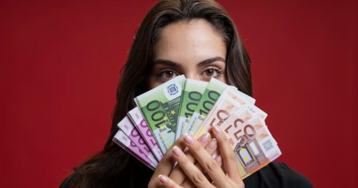 Galimybių ir pajamų metas: 3 Zodiako ženklai, kuriems 2026-ųjų balandį pasiseks su pinigais