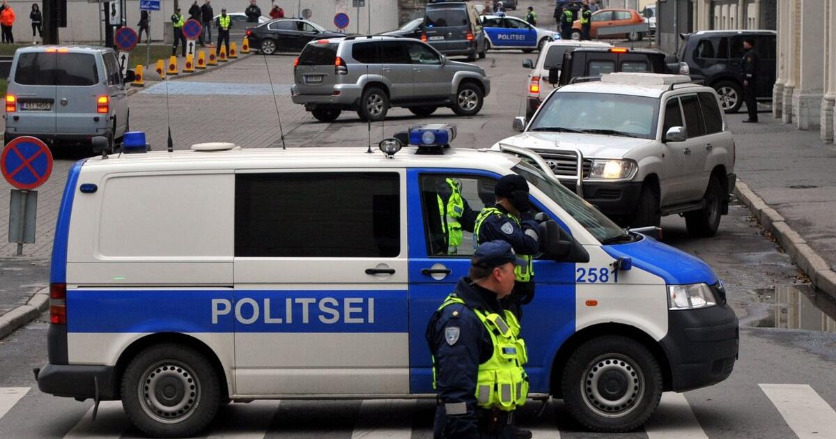 Iš Rusijos pusės atskridęs dronas atsitrenkė į Estijos elektrinės kaminą