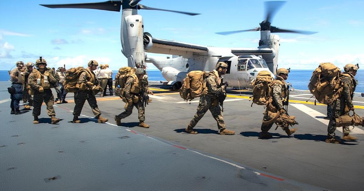 Pentagono planai Irane: nuo strateginių reidų iki desantinių pajėgų telkimo