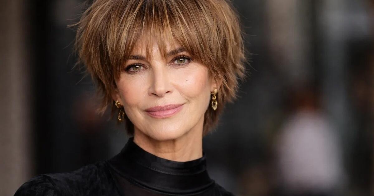 Jauninančios trumpos šukuosenos po 50 metų: stilingi variantai, suteikiantys plaukams apimties