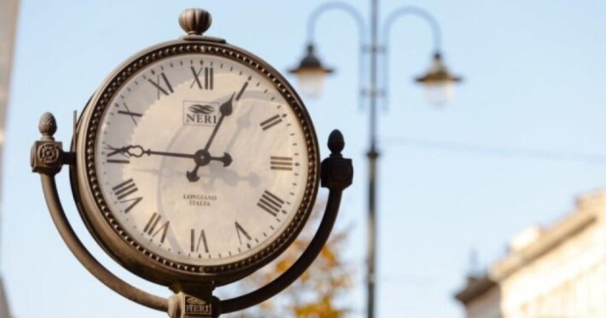 Lietuvoje įvedamas vasaros laikas: naktį suksime laikrodžius valanda į priekį