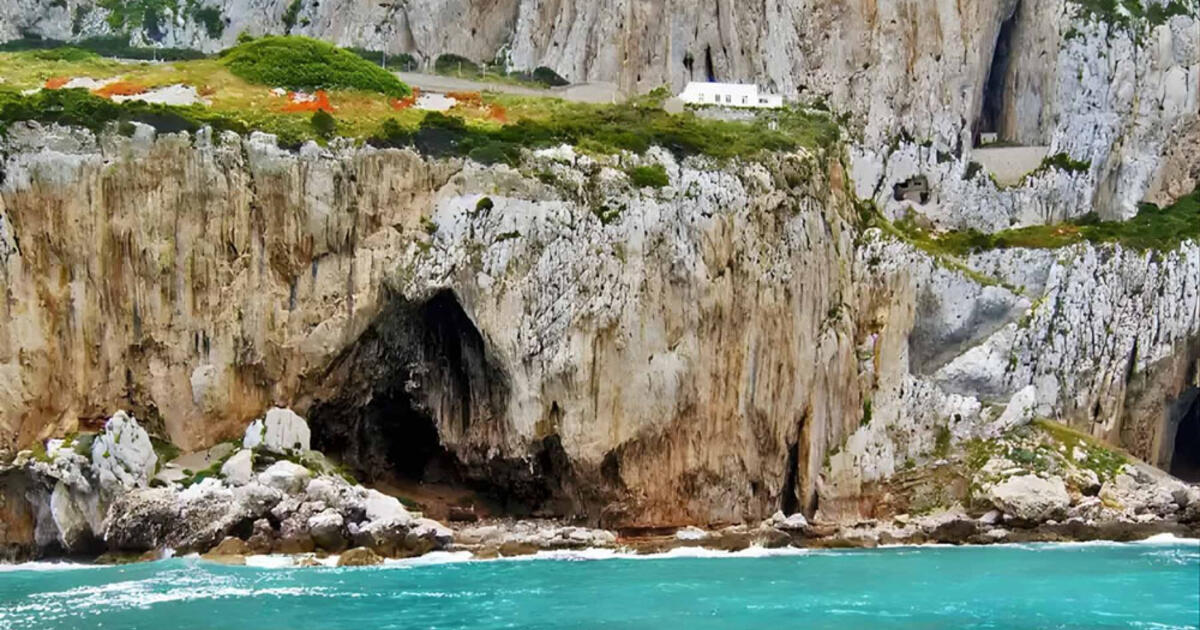 Mokslininkai Gibraltare aptiko paskutiniųjų Europos neandertaliečių slėptuvę ir radinių
