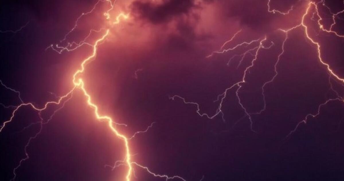 Vyras, į kurį keturis kartus trenkė žaibas, papasakojo apie pasekmes ...