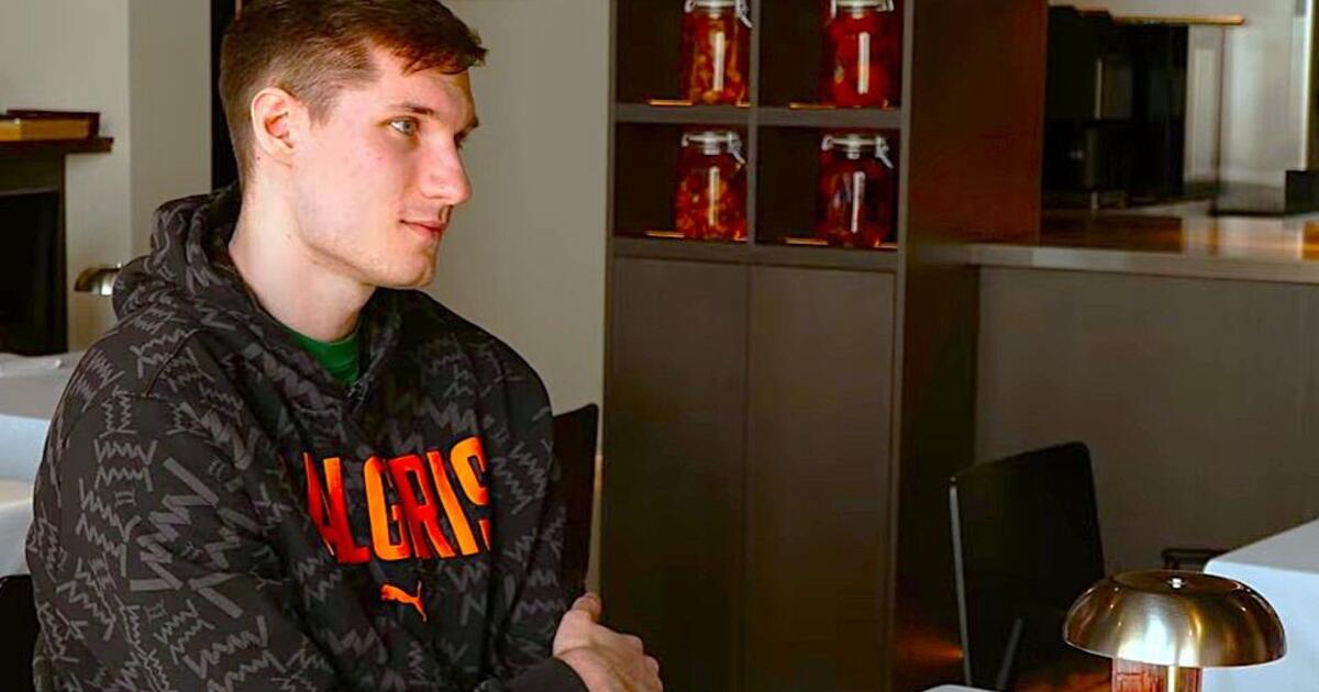 Ąžuolas Tubelis nustebino: smagiausia žaisti buvo ne Kauno „Žalgiryje“