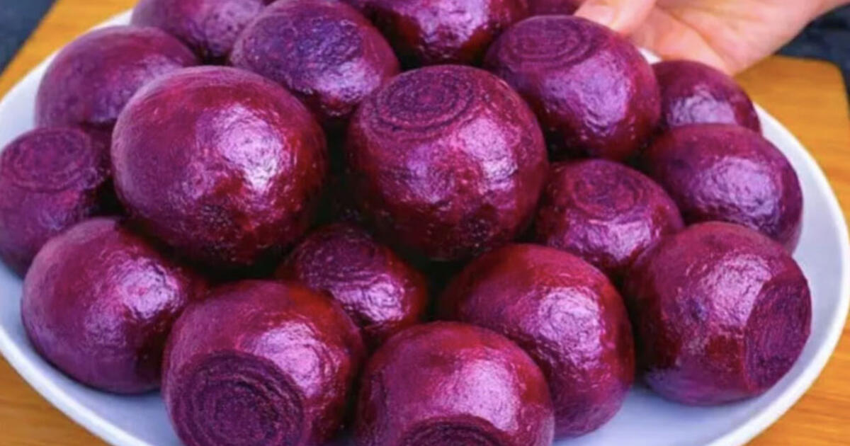 Skanios burokėlių salotos su sūriu ir riešutais: geriausia alternatyva pabodusiam vinegretui