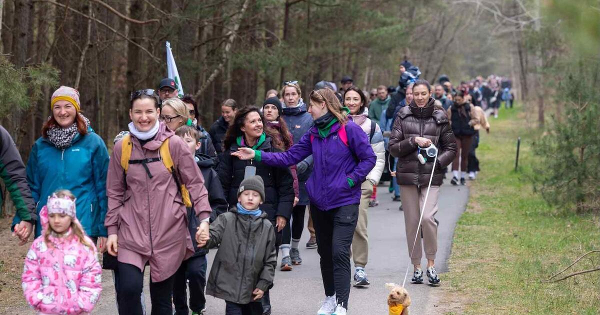 Oras neatbaidė: pajūryje – minios vaikščiotojų (galerija)