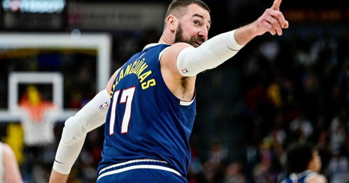 Valančiūnas galingu pasirodymu užbaigė reguliarųjį sezoną