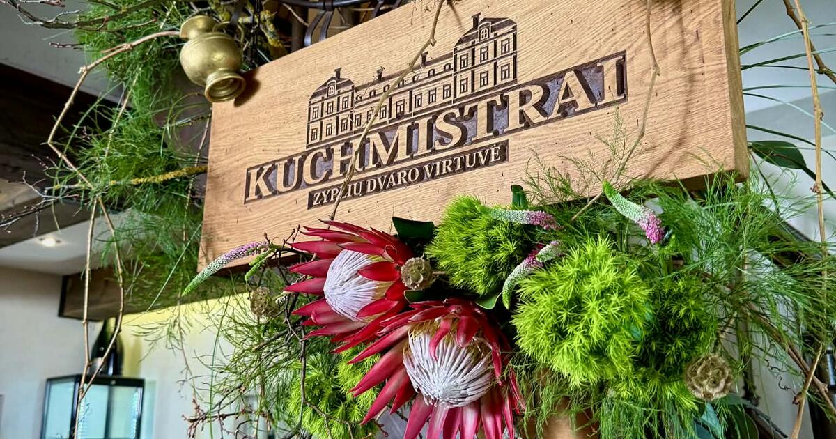 Meną ir lėkštėje, ir ant sienos kuriantis Rakauskas – apie paveikslą, sudominusį Sabonių šeimą, ir darbą „Kuchmistrų“ restorane