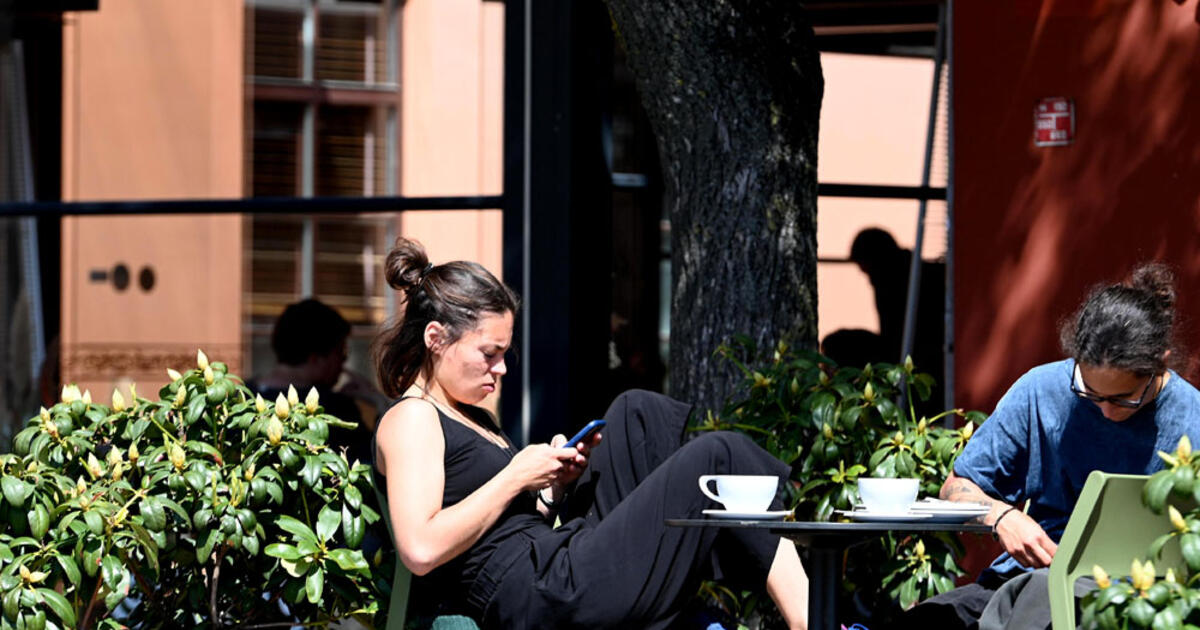 Senamiesčio lauko kavinės negalės atrodyti bet kaip