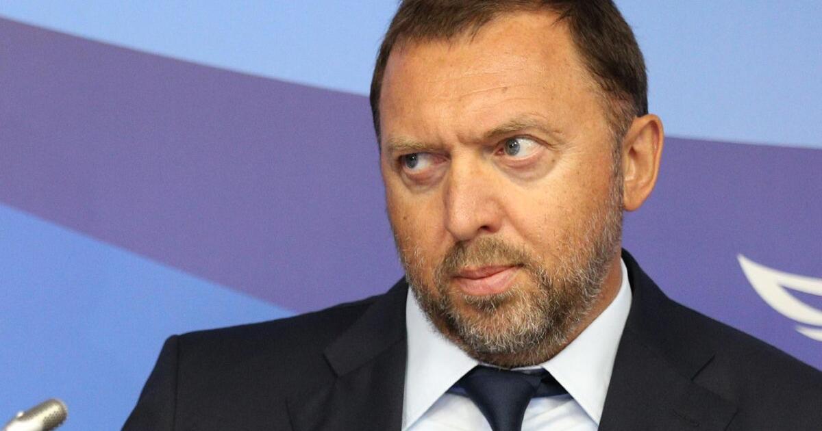 Rusų milijardierius Olegas Deripaska siūlo drastiškas priemones: 12 valandų darbo diena ir šeštadieniai darbe