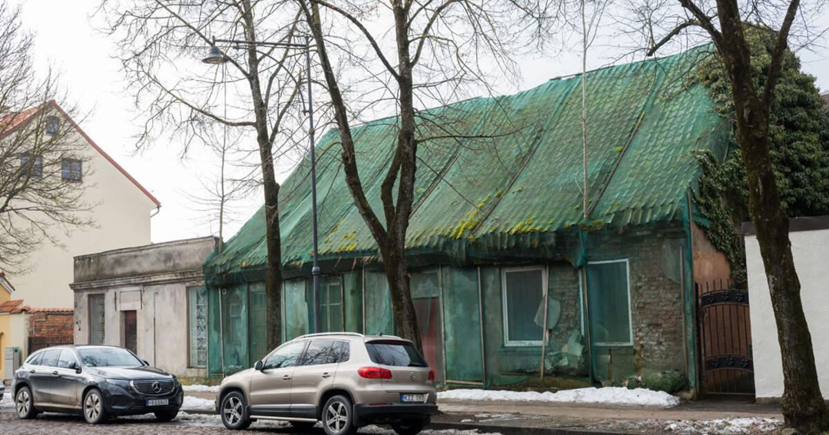 Senas ir apleistas, bet ne bevertis - kainuoja šimtus tūkstančių